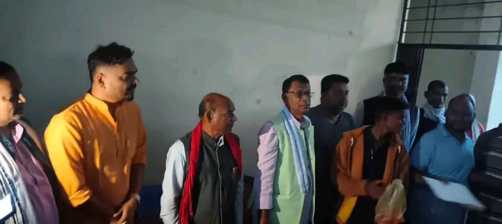 बोदेबरसाइनमा सयौँ जना जसपामा प्रवेश बोदेबरसाइनमा सयौँ जना जसपामा प्रवेश